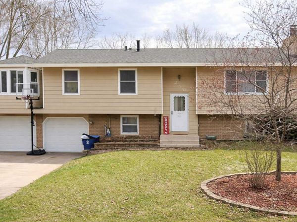 256 108th Avenue NW, Coon Rapids, MN 55448