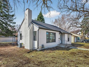 6420 Grand Avenue S, Richfield, MN 55423
