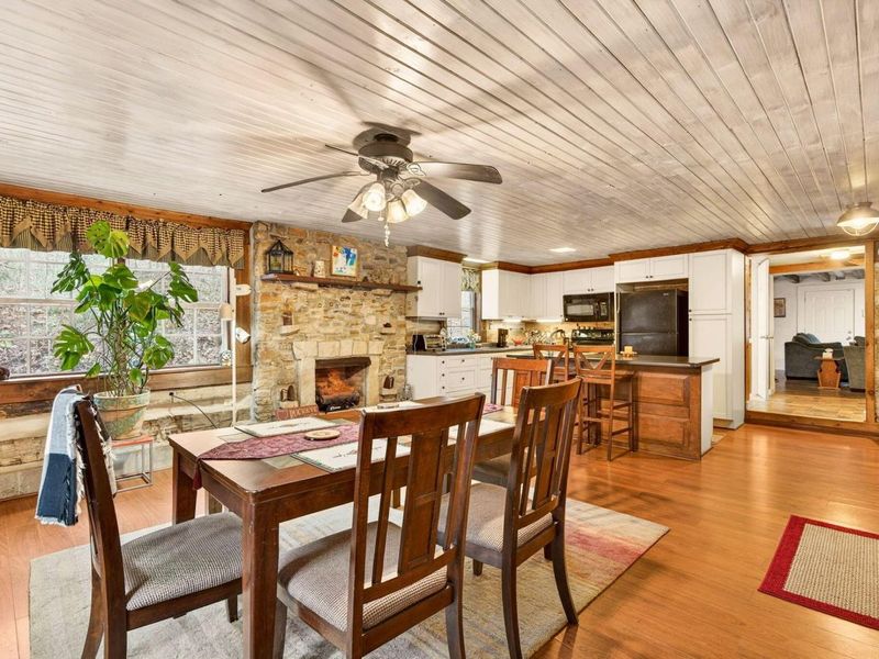 2261 Valley Chapel Road , Jackson, OH 45640 Photo 23