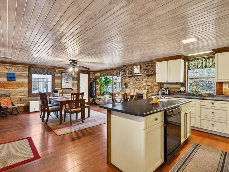 2261 Valley Chapel Road , Jackson, OH 45640 Photo 28