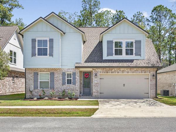 99 Laurel Oaks Drive, Freeport, FL 32439