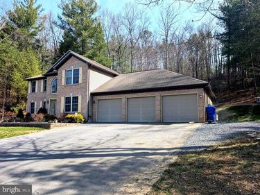 7895 STUMP RUN ROAD, FAYETTEVILLE, PA 17222