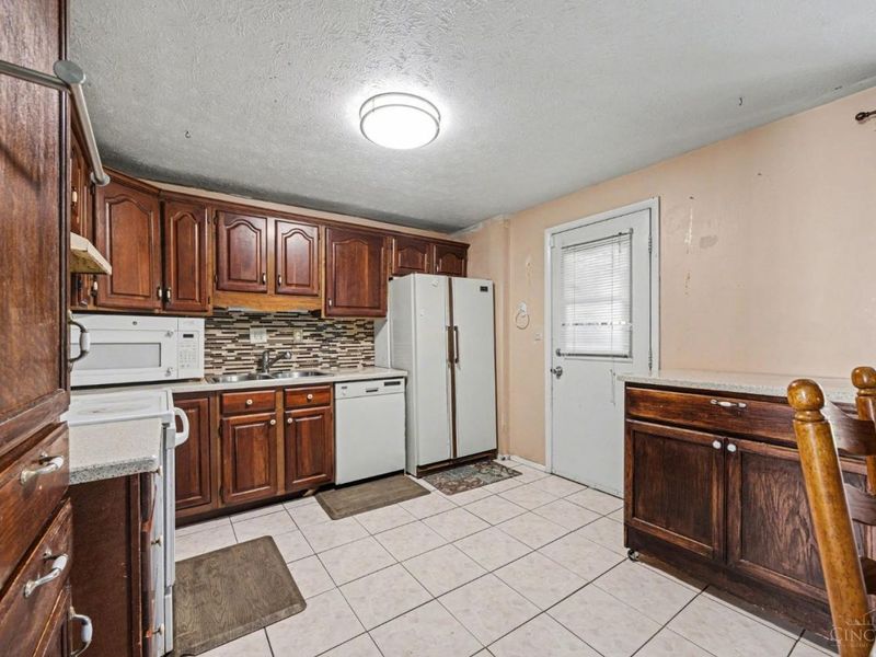 1371 Summe Drive, Mount Healthy, OH 45231 Photo 11