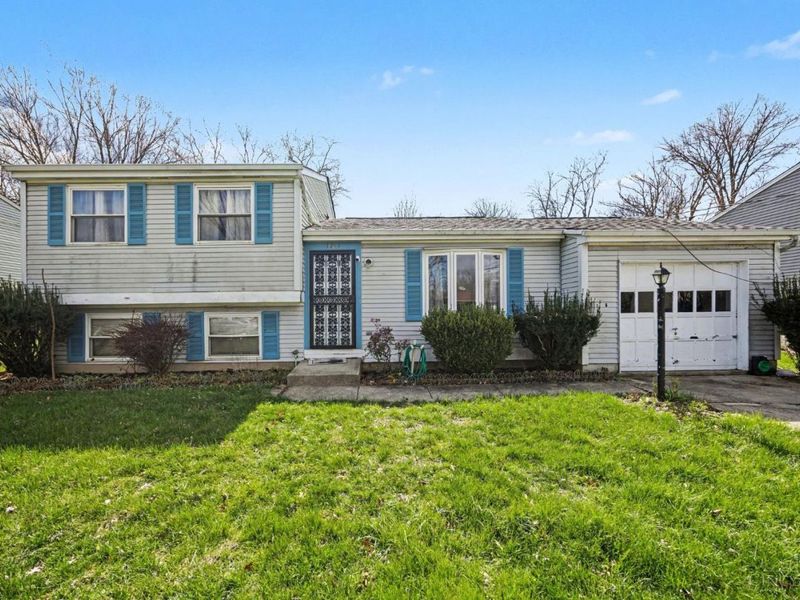 1371 Summe Drive, Mount Healthy, OH 45231 Photo 2