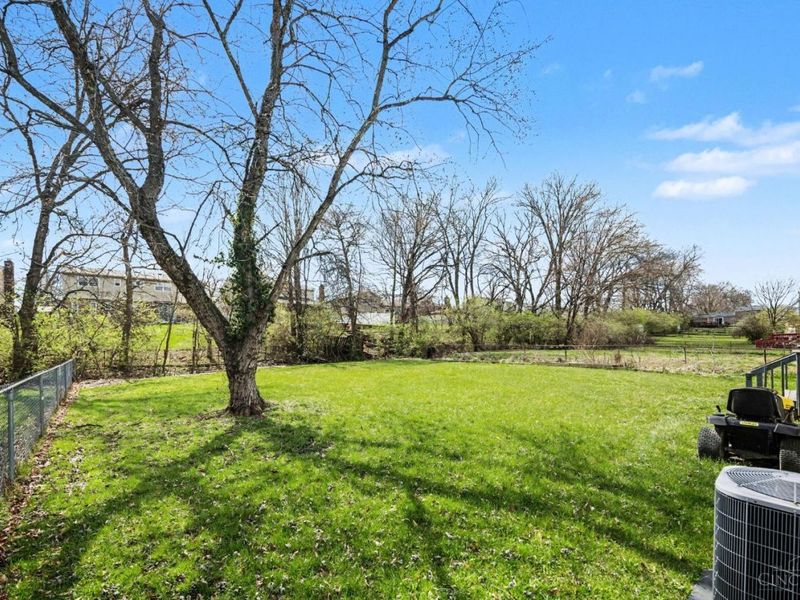 1371 Summe Drive, Mount Healthy, OH 45231 Photo 24