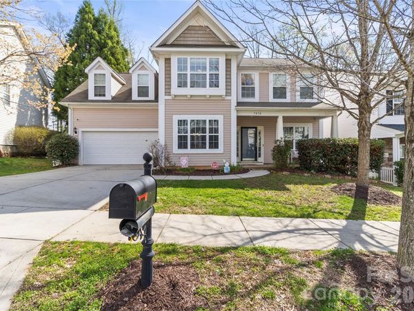 7030 Carrington Pointe Drive , Huntersville, NC 28078