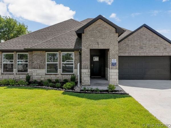 7515 N 154th East Avenue, Owasso, OK 74055