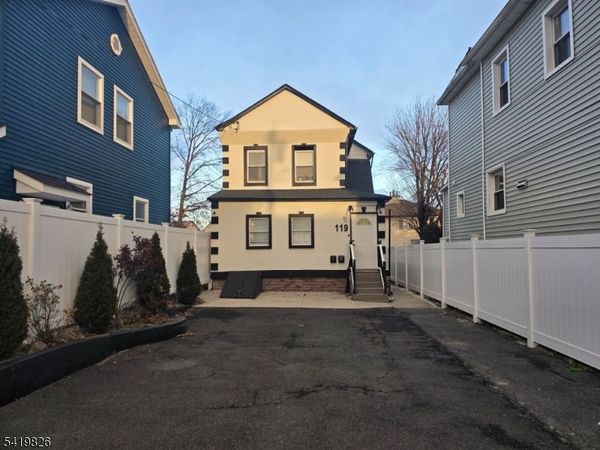 119 Columbus Pl, Roselle Park, NJ 07204