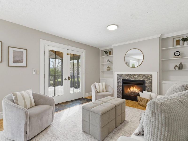 208 Rugby Lane, Columbus, OH 43230 Photo 21