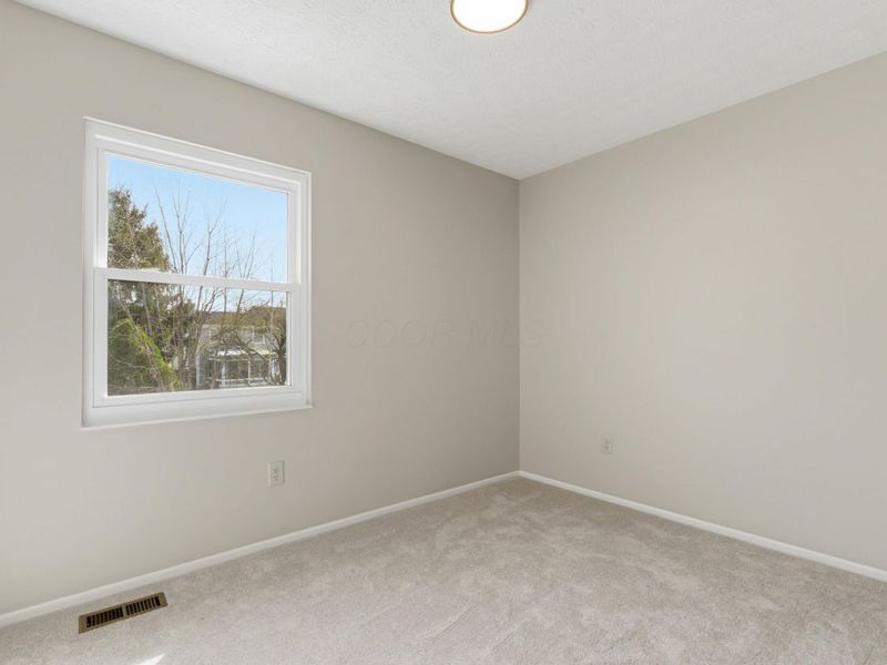 208 Rugby Lane, Columbus, OH 43230 Photo 41