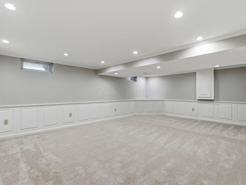 208 Rugby Lane, Columbus, OH 43230 Photo 44