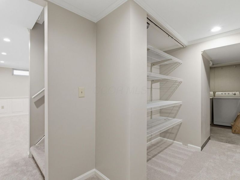 208 Rugby Lane, Columbus, OH 43230 Photo 46