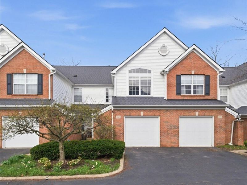 4983 Village Mews, Westerville, OH 43081 Photo 1