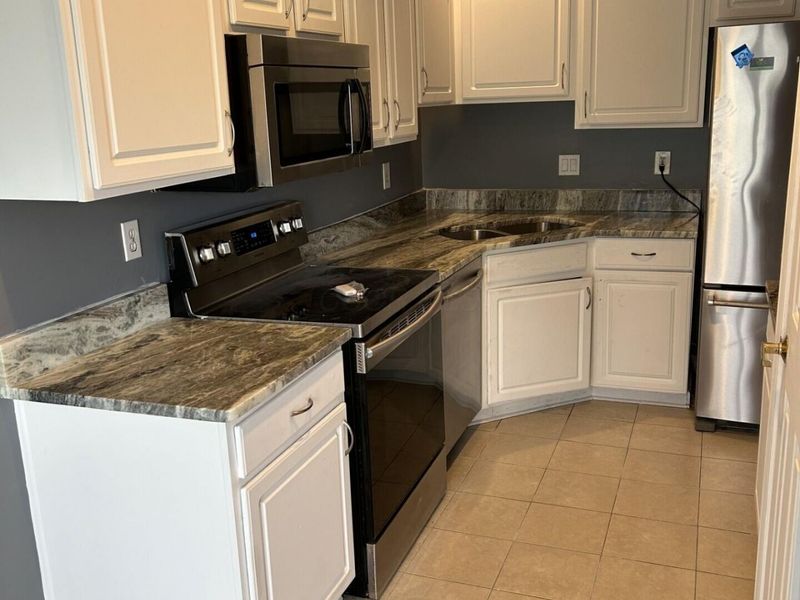 4983 Village Mews, Westerville, OH 43081 Photo 12