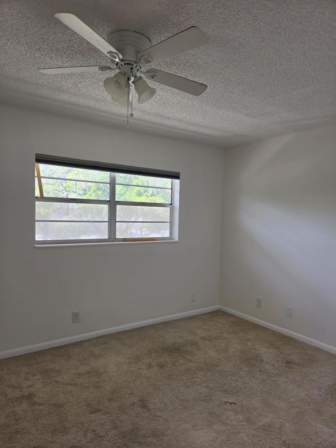 3400 NW 48th Avenue, Lauderdale Lakes, FL 33319 Photo