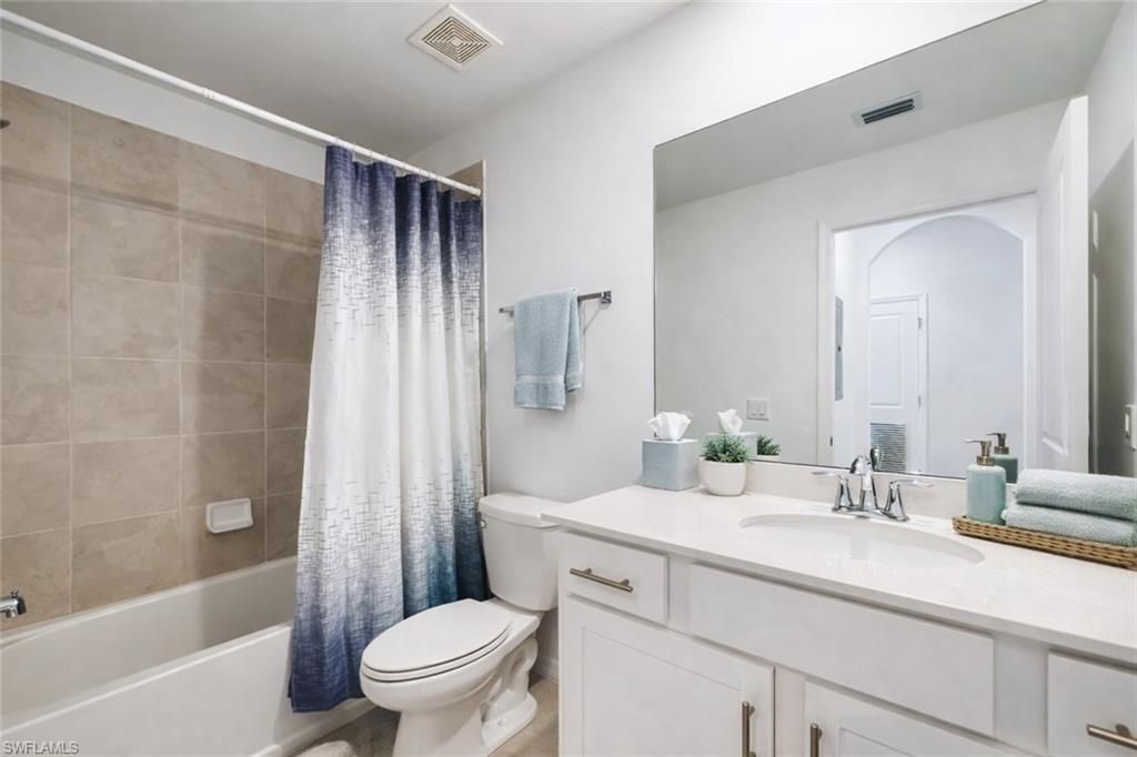 5629 Double Eagle Cir , Unit 4222, Ave Maria, FL 34142 Photo