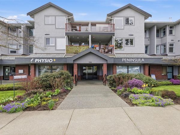 7865 Patterson Rd , Unit 207, Central Saanich, BC V8M 2C7