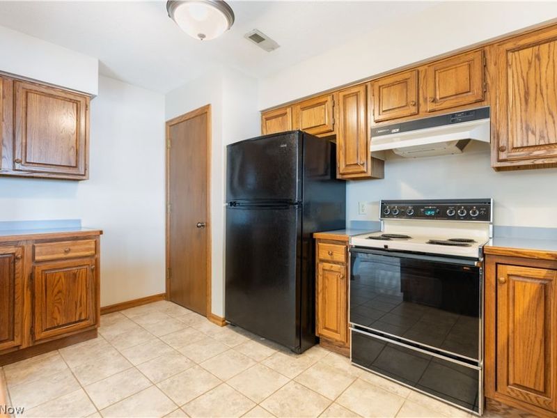 5453 East Boulevard NW, Canton, OH 44718 Photo 35