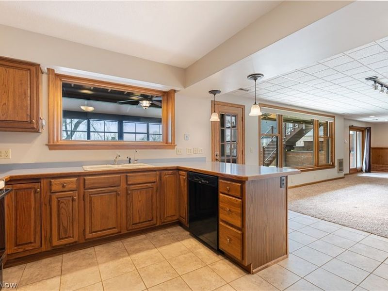 5453 East Boulevard NW, Canton, OH 44718 Photo 36