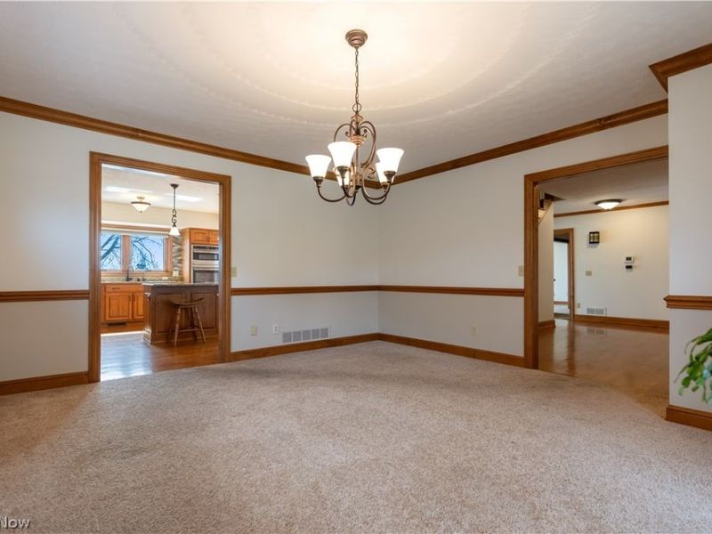 5453 East Boulevard NW, Canton, OH 44718 Photo 7