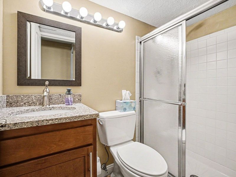 7002 Nob Hill Drive, Fort Thomas, KY 41075 Photo 23