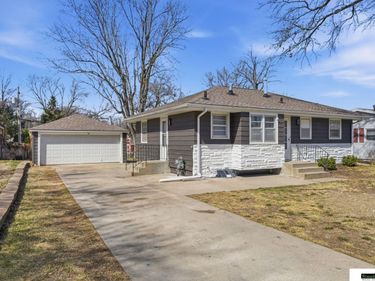 201 S 53rd Street , Lincoln, NE 68510