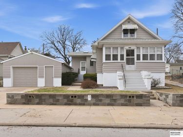 3018 S 30th Street , Omaha, NE 68105