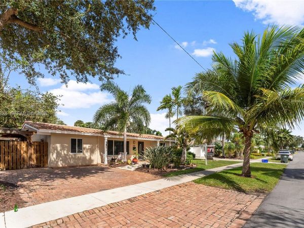 1111 SW 5th St , Boca Raton, FL 33486