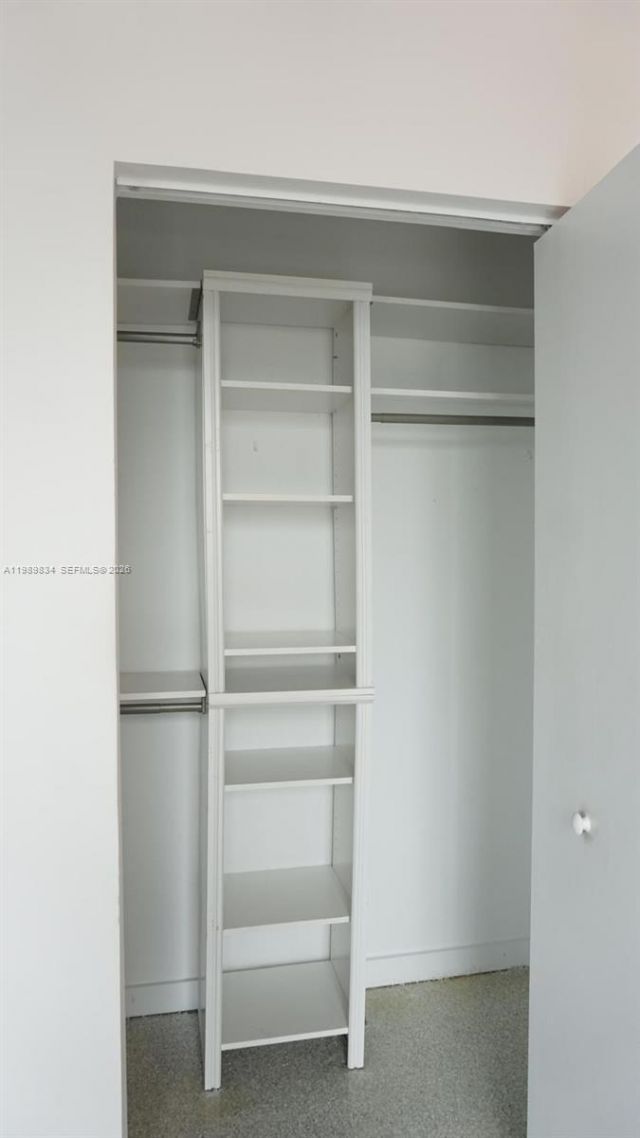 151 SE 1st St, Unit 3304, Miami, FL 33131 Photo