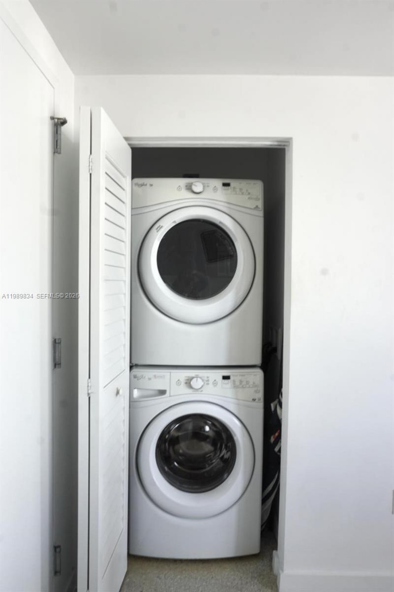 151 SE 1st St, Unit 3304, Miami, FL 33131 Photo