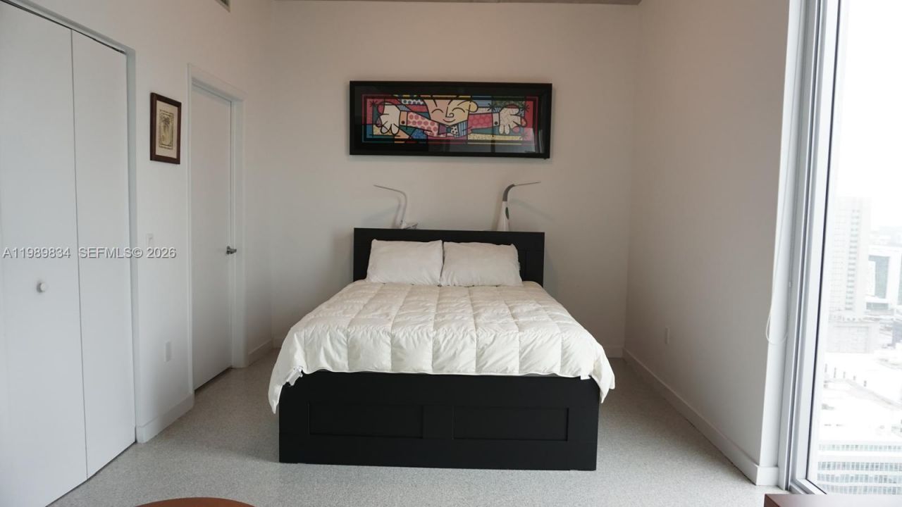 151 SE 1st St, Unit 3304, Miami, FL 33131 Photo