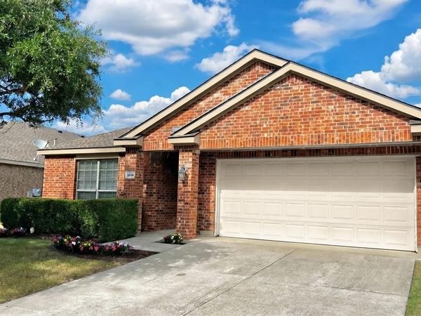 3804 White Summit Lane , Melissa, TX 75454