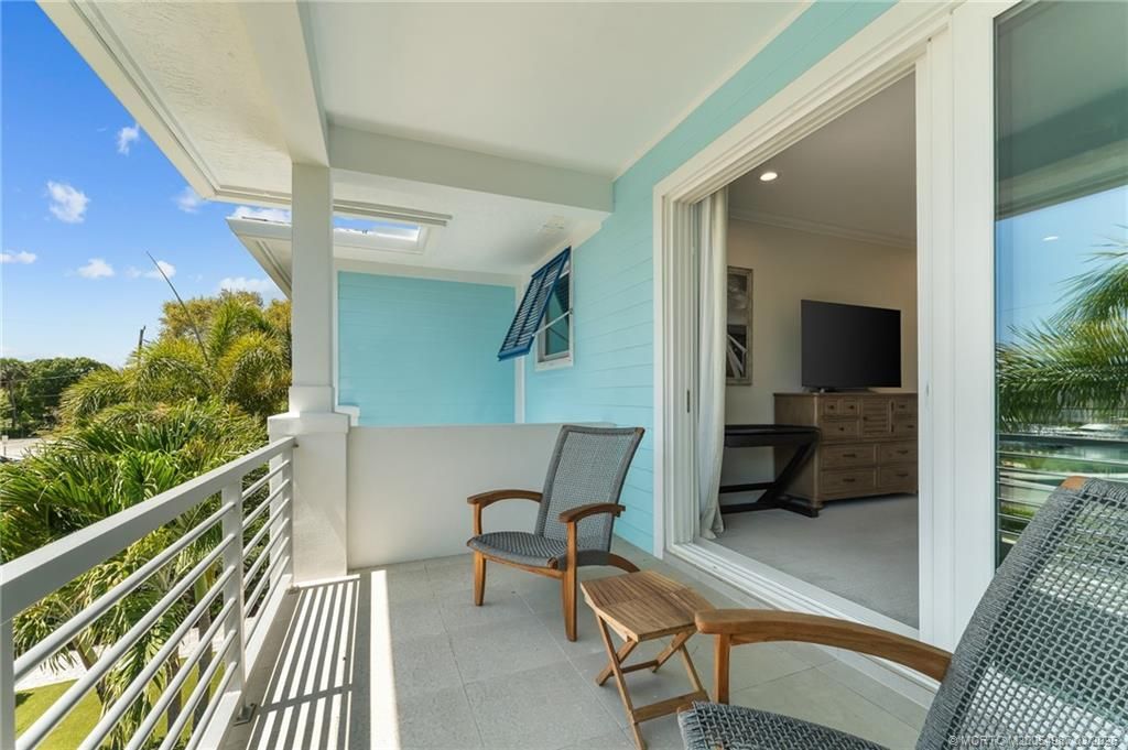 517 SW Ocean Boulevard, Stuart, FL 34994 Photo