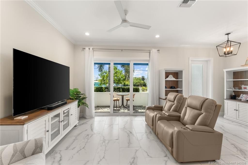 517 SW Ocean Boulevard, Stuart, FL 34994 Photo