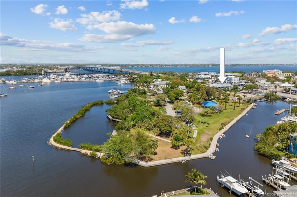 517 SW Ocean Boulevard, Stuart, FL 34994 Photo