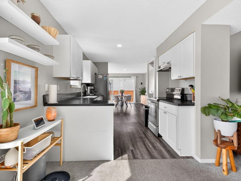 1805 Galleon Boulevard , Hilliard, OH 43026 Photo 11