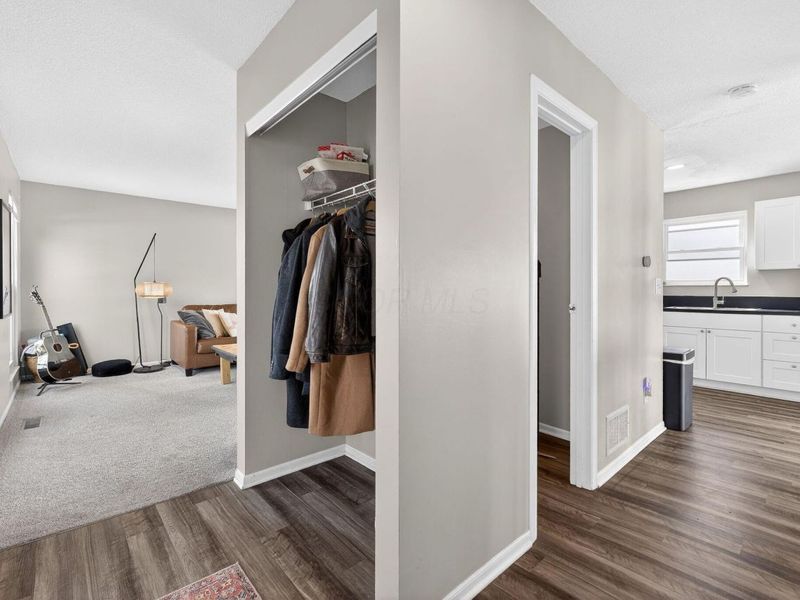 1805 Galleon Boulevard , Hilliard, OH 43026 Photo 4