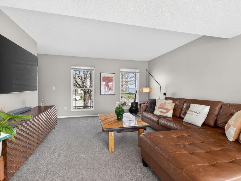 1805 Galleon Boulevard , Hilliard, OH 43026 Photo 9