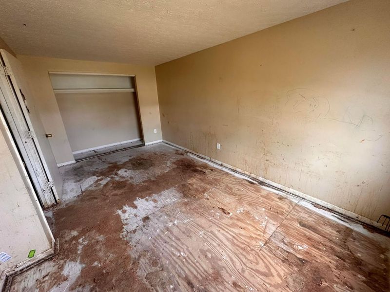 660 Cherry Hollow Road , Unit E, Columbus, OH 43228 Photo 8