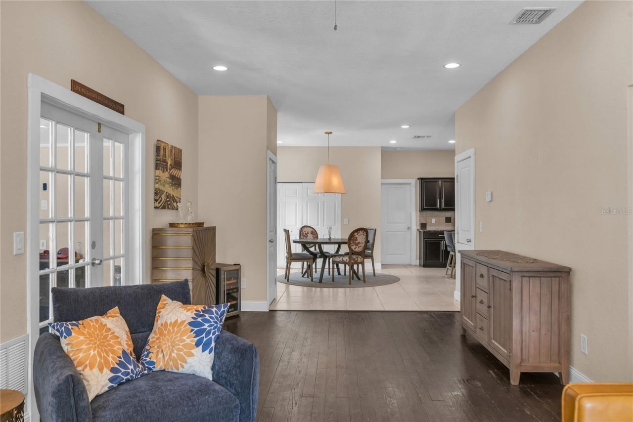 2414 Newberry Street , Orlando, FL 32806 Photo