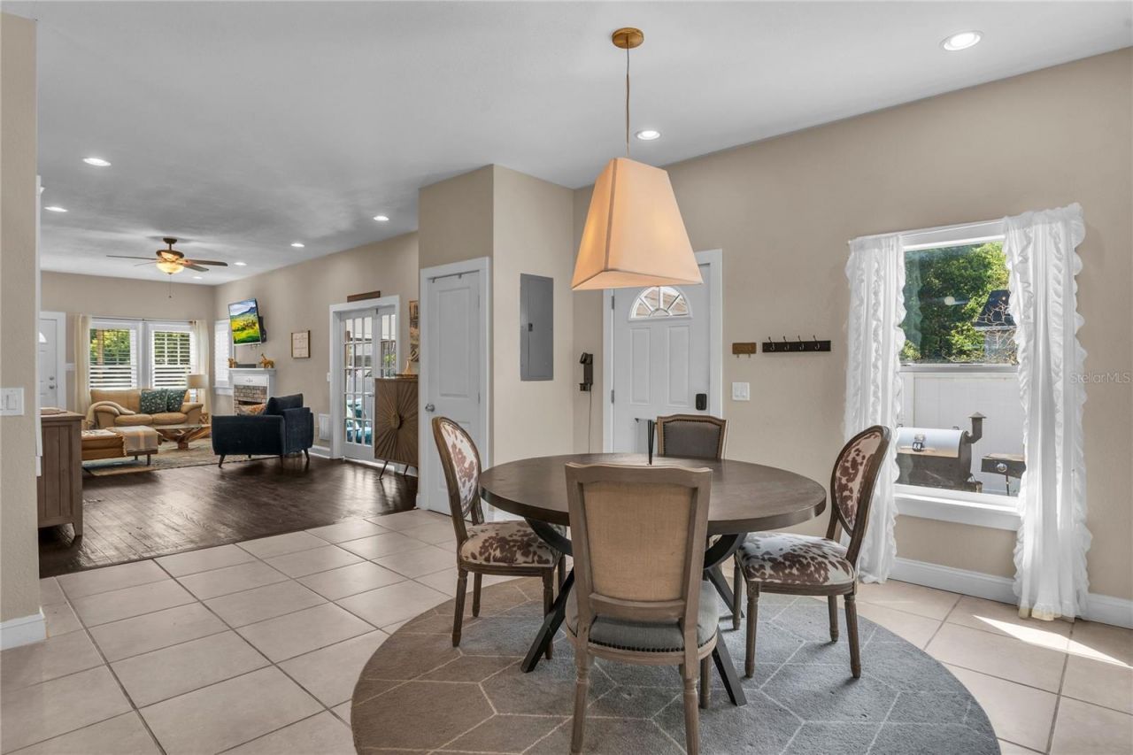 2414 Newberry Street , Orlando, FL 32806 Photo