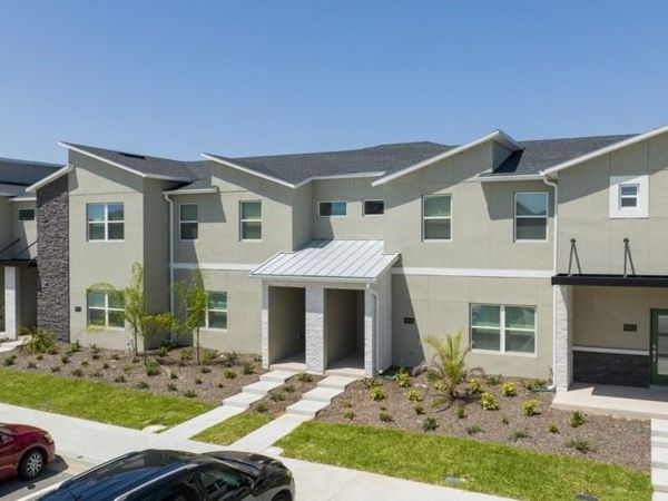 986 SPLASH SHOT PLACE , DAVENPORT, FL 33896