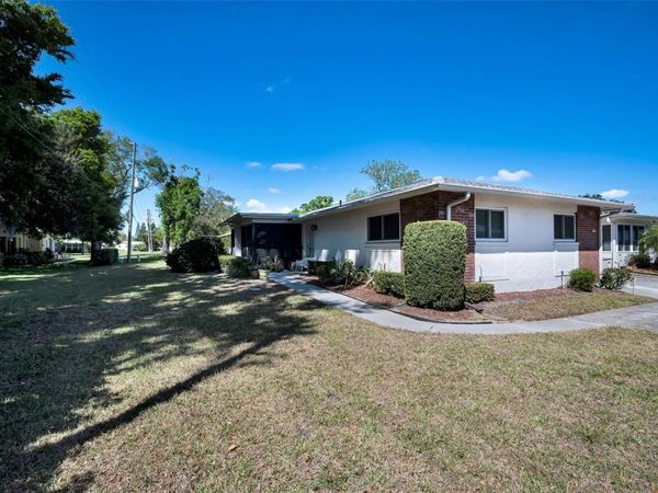 1121 QUEEN ANNE DRIVE , Unit C, PALM HARBOR, FL 34684