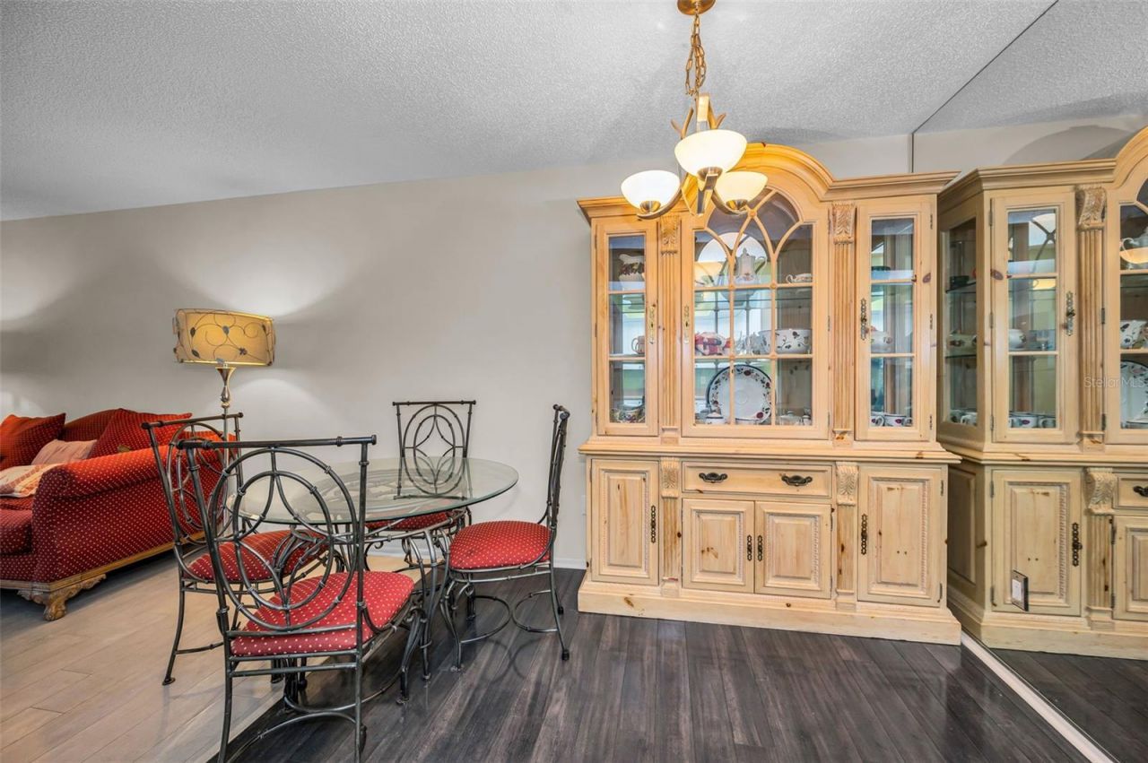 1121 Queen Anne Drive , Unit C, Palm Harbor, FL 34684 Photo