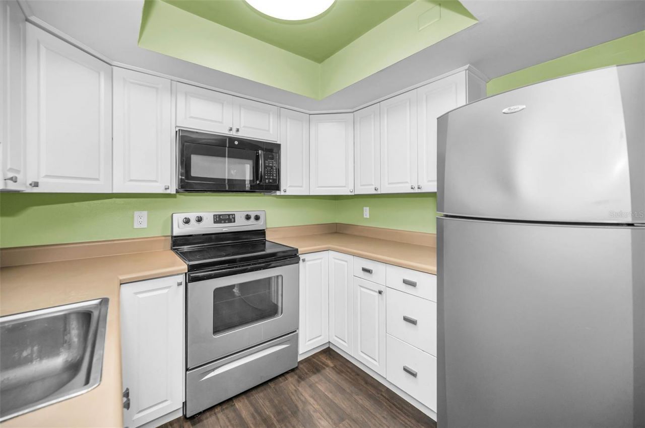 1121 Queen Anne Drive , Unit C, Palm Harbor, FL 34684 Photo