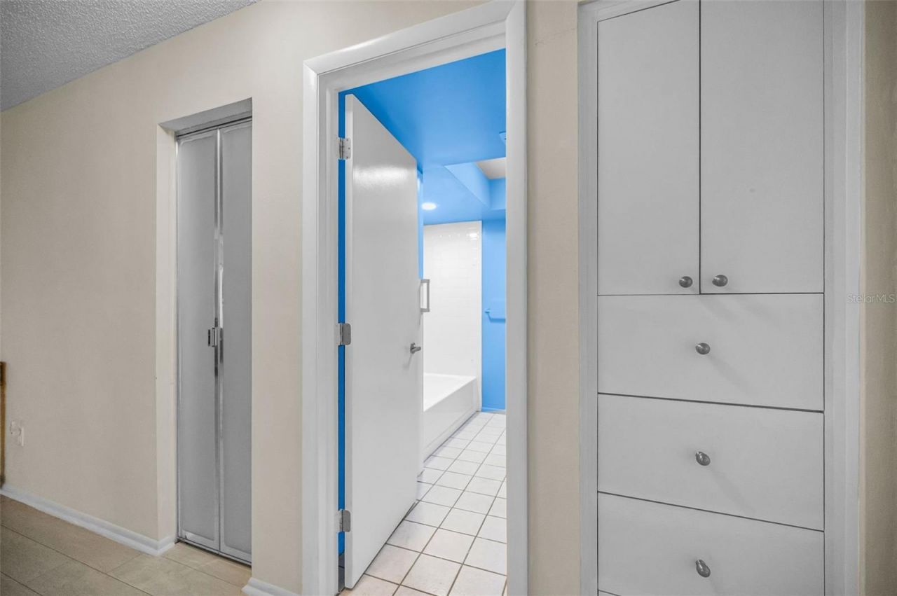 1121 Queen Anne Drive , Unit C, Palm Harbor, FL 34684 Photo