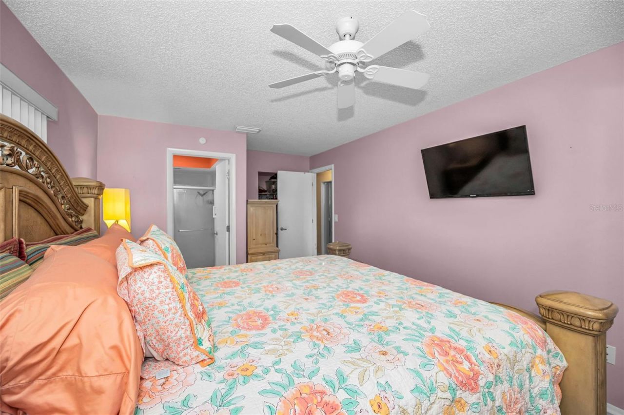 1121 Queen Anne Drive , Unit C, Palm Harbor, FL 34684 Photo