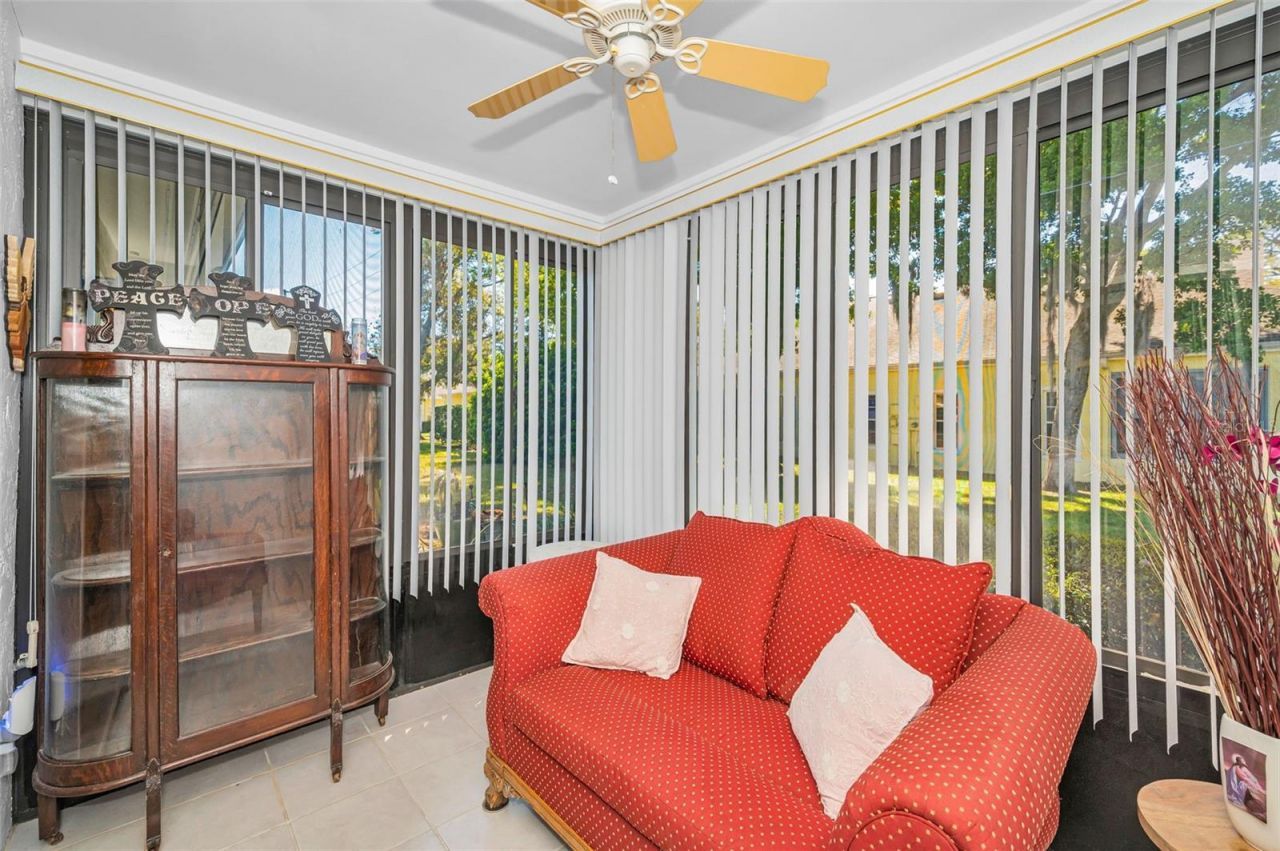 1121 Queen Anne Drive , Unit C, Palm Harbor, FL 34684 Photo