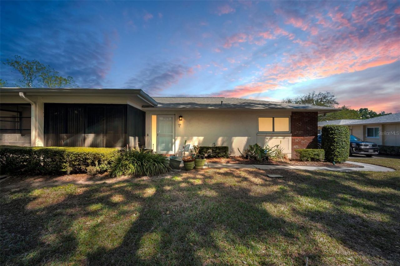 1121 Queen Anne Drive , Unit C, Palm Harbor, FL 34684 Photo