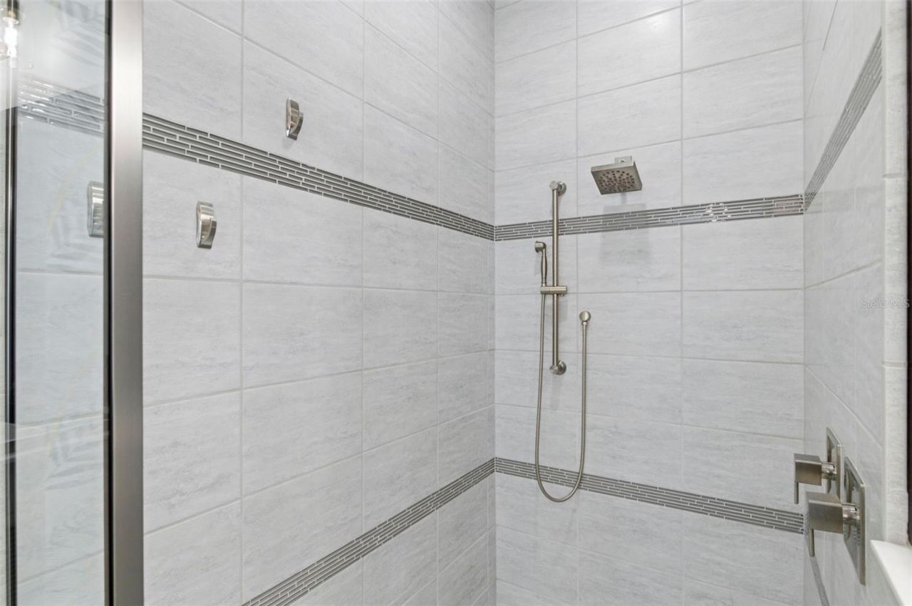 2552 Oakwood Preserve Drive, Wesley Chapel, FL 33543 Photo